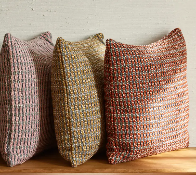 Housse de coussin Eirik rose pale et orage 